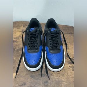 Nike 9.5 court visions